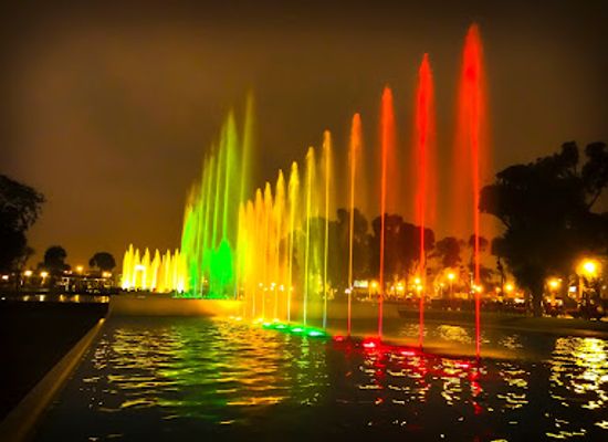 peru/lima/lince/attraction/fuente-de-la-fantasia