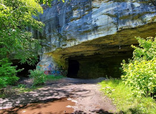 vermont/emerald-lake-state-park/attraction/freedley-quarry