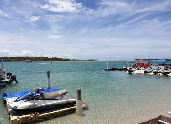 australia/noosa/attraction/pelican-beach