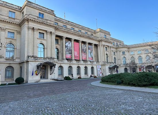 romania/bucharest/piata-victoriei/attraction/national-museum-of-art