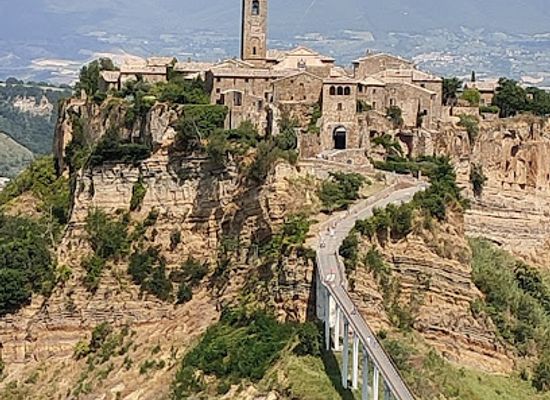 italy/lazio/attraction/parco-delle-cascate-di-chia-del-fosso-castello