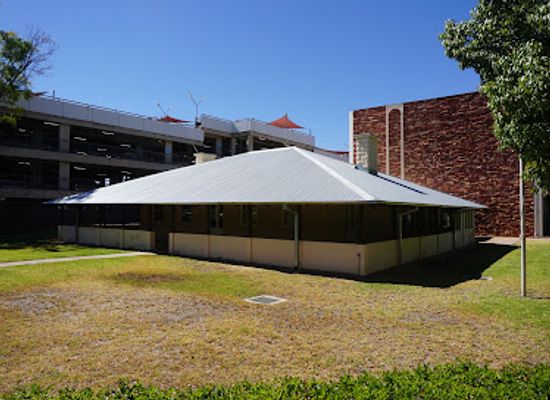australia/alice-springs/attraction/old-courthouse
