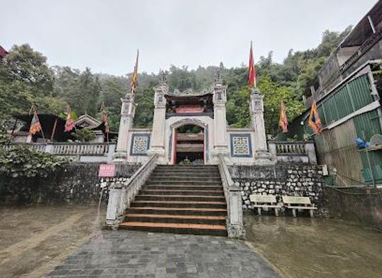 vietnam/sapa/attraction/mau-son-temple