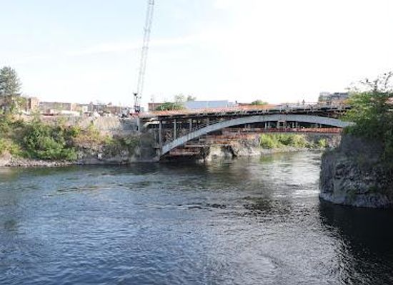 washington/spokane/attraction/spokane-falls