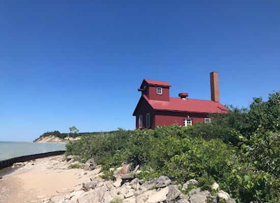 michigan/east-michigan/attraction/point-betsie-lighthouse
