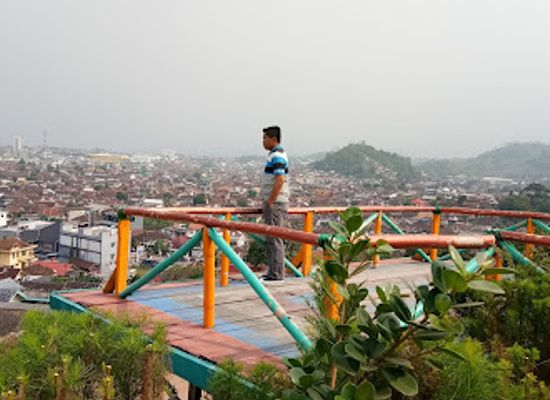 indonesia/lampung/attraction/teropong-kota-bukit-sindy