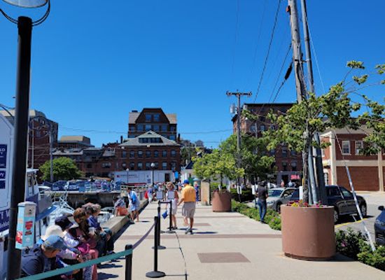maine/portland/old-port/attraction/a-piece-of-the-berlin-wall