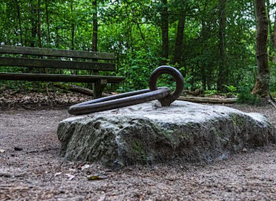 netherlands/veluwe-national-park/attraction/center-of-gravity-of-the-netherlands