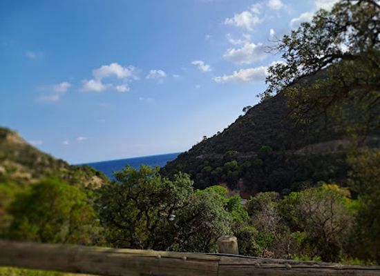spain/catalonia/attraction/massis-de-cadiretes