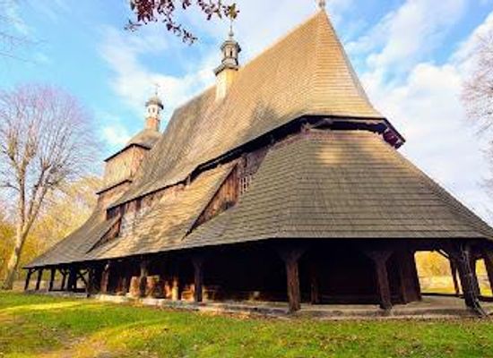 poland/tarnow/attraction/saints-philip-and-james-church-sekowa