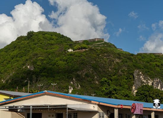 saint-kitts-and-nevis/sandy-point-town/attraction/prince-of-wales-bastion