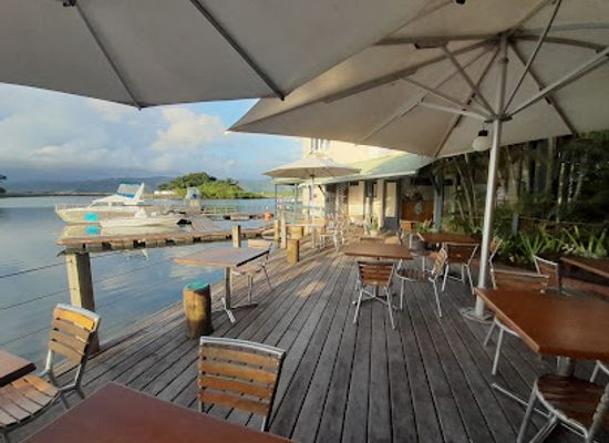fiji/lomaiviti-islands/attraction/waidra-community