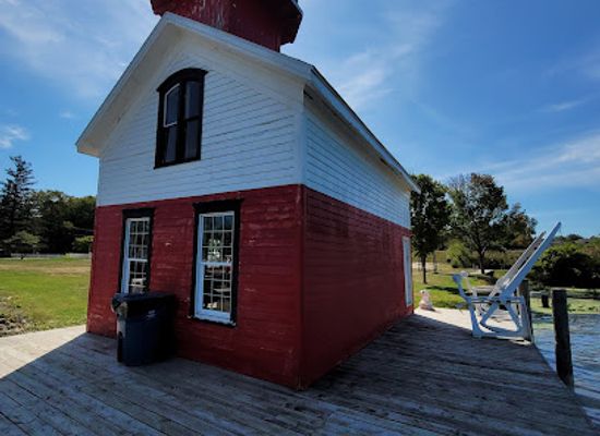 michigan/saugatuck/attraction/kalamazoo-replica-lighthouse