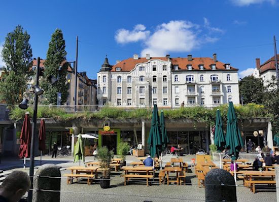 germany/munich/schwabing/attraction/munchner-freiheit