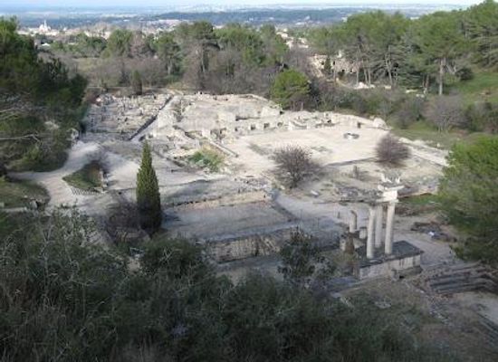 france/nimes/attraction/site-archeologique-de-glanum