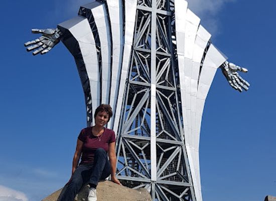 romania/harghita/attraction/heart-of-jesus-statue