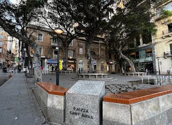malta/sliema/attraction/st-anne-square