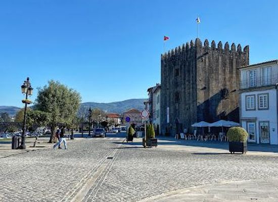 portugal/minho/attraction/passeio-25-de-abril