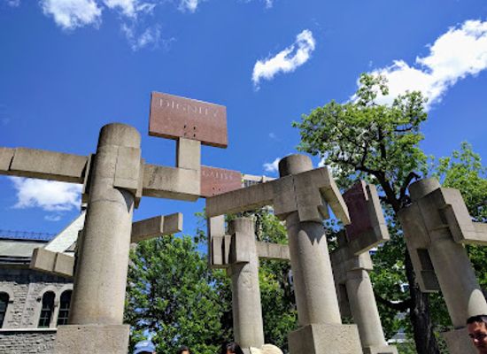 canada/ottawa/elgin-street/attraction/canadian-tribute-to-human-rights