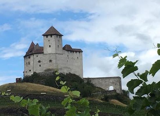 liechtenstein/triesenberg/attraction/burg-gutenberg