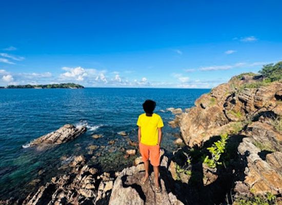 sri-lanka/trincomalee/attraction/thummulla-rock