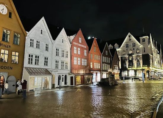 norway/bryggen-bergen/attraction/bryggen