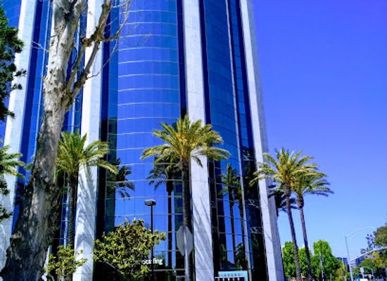 california/irvine/attraction/jack-shanaz-langson-institute-museum-of-california-art-langson-imca