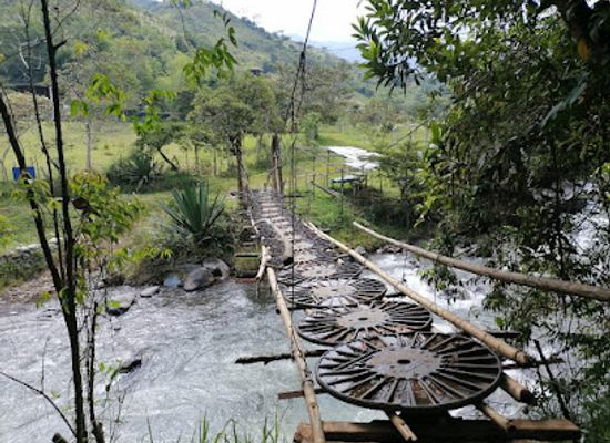 colombia/cauca-valley/attraction/cascadas-las-brisas