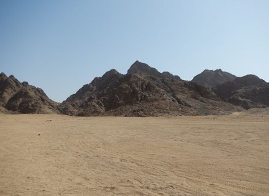egypt/ras-muhammad-national-park/attraction/sakhur-ali-shakl-jism-al-insan