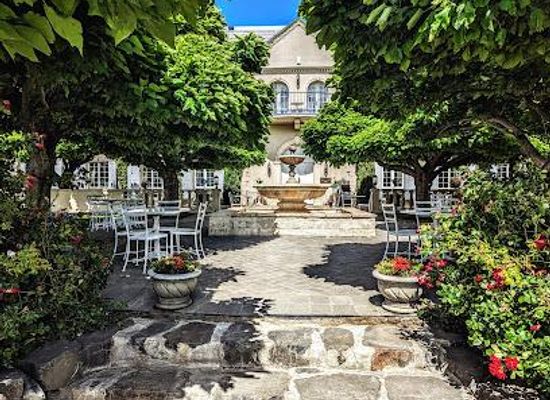 washington/kennewick/attraction/hedges-family-estate