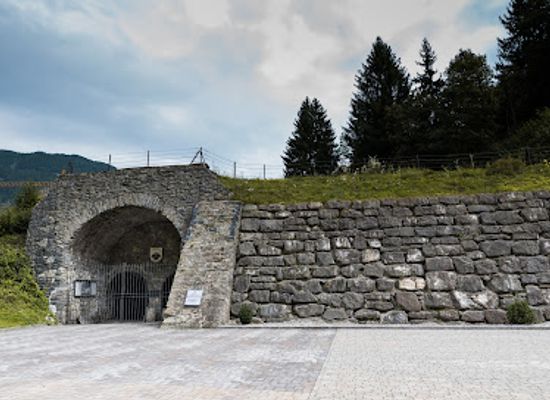 austria/kaiser-mountains/attraction/freiluft-zementmuseum-schwoich