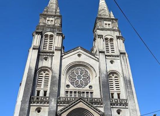 brazil/fortaleza/attraction/catedral-metropolitana-de-fortaleza