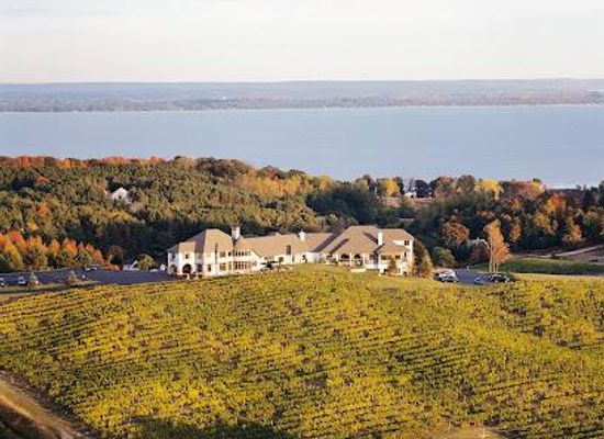 michigan/traverse-city/attraction/chateau-chantal-winery-and-inn