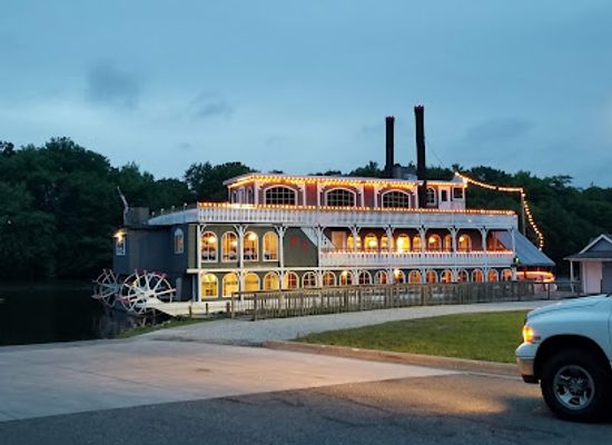 michigan/lansing/attraction/michigan-princess-riverboat