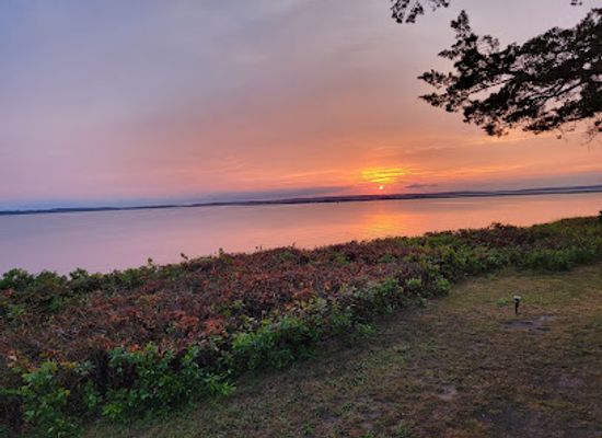 new-york/the-hamptons/attraction/cedar-point-county-park