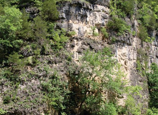 south-dakota/missouri-river/attraction/meramec-caverns
