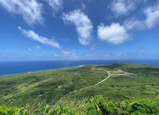 northern-mariana-islands/saipan/attraction/marianas-trekking-saipan