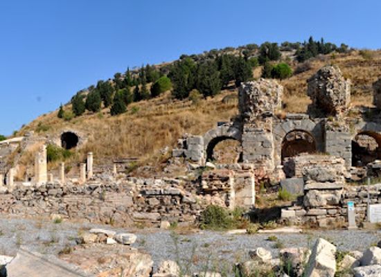 turkiye/ionia/attraction/the-state-agora