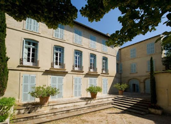 france/avignon/palais-des-papes/attraction/musee-angladon