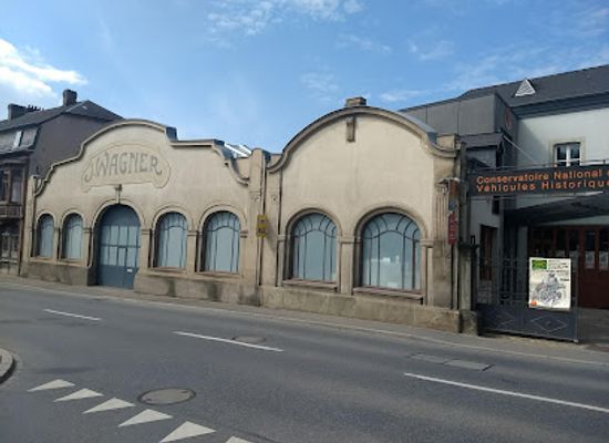 luxembourg/diekirch/attraction/musee-automobile-conservatoire-national-de-vehicules-historiques