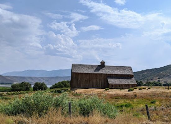 utah/heber-city/attraction/historic-tate-barn