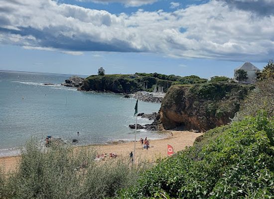 france/brittany-coast/attraction/rock-land-great-sands-beach
