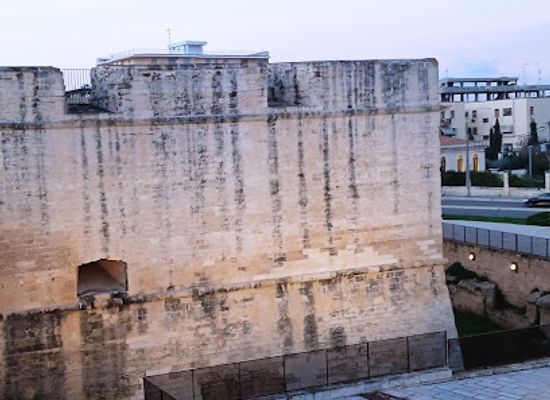 italy/salento/attraction/mura-urbiche