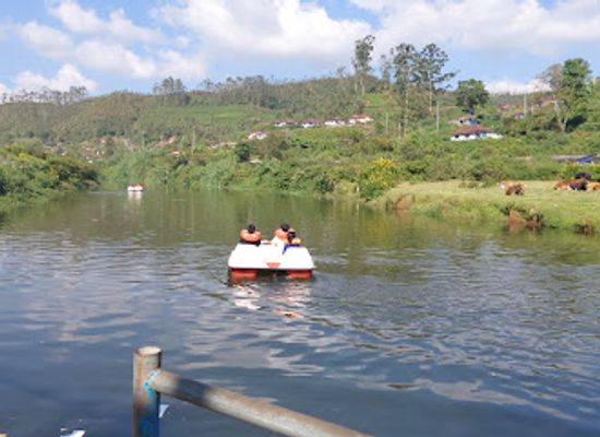 india/munnar/attraction/munnar-boat-jetty
