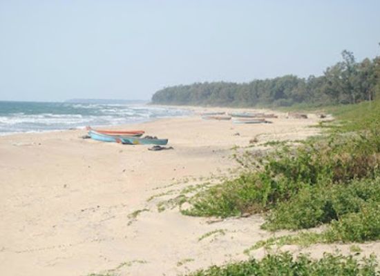 india/western-ghats/attraction/talashil-beach