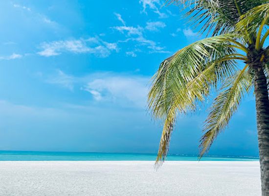 maldives/male-atoll/attraction/meeru-maalan-beach