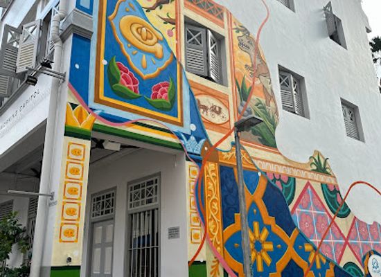 singapore/chinatown/attraction/coach-wall-mural