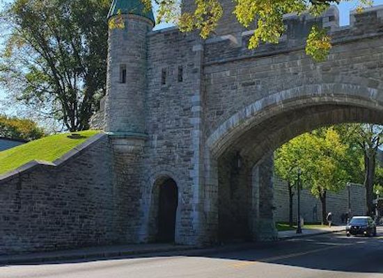 canada/quebec-city/attraction/st-louis-gate
