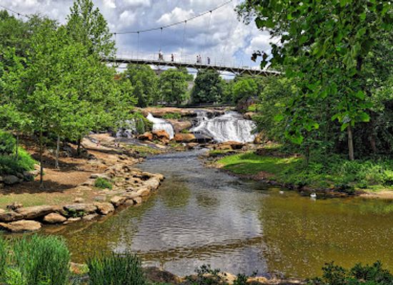 south-carolina/mauldin/attraction/falls-park-on-the-reedy