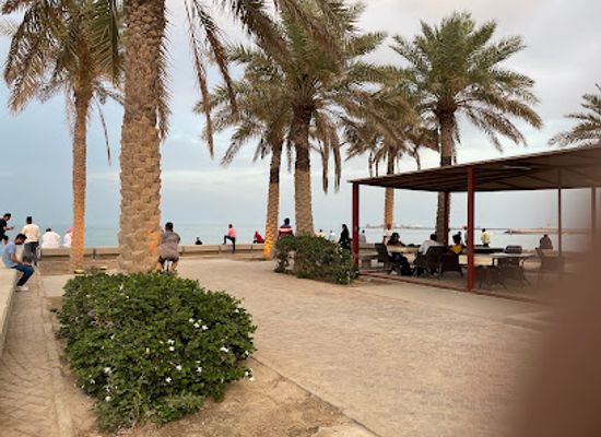 kuwait/al-kout-mall/attraction/fahaheel-fishing-point